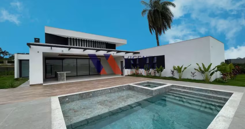 Casa de alto padrão com 4 suítes à venda, condomínio gran royalle em betim.