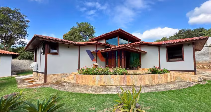 Casa com 4 quartos em lote de 1.500m² a venda, bairro vianópolis em betim.