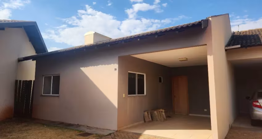 Locação em condomínio fechada no rita vieira, condomínio villa de espanha