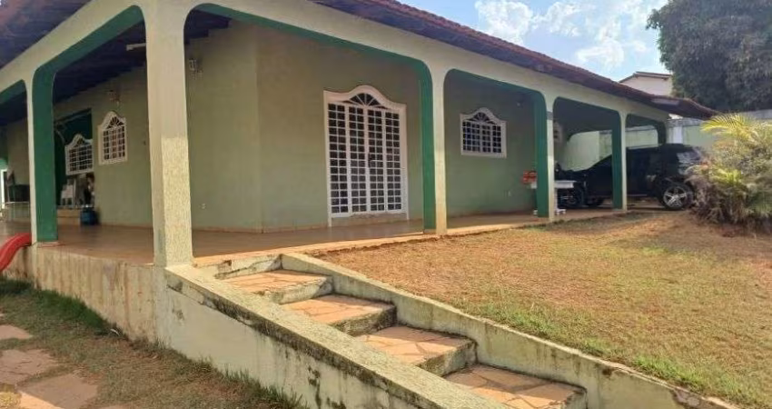 Vendo Casa Vicente Pires, ao Lado do Taguaparque, Excelente Localização !!! 1.300.000 !!!