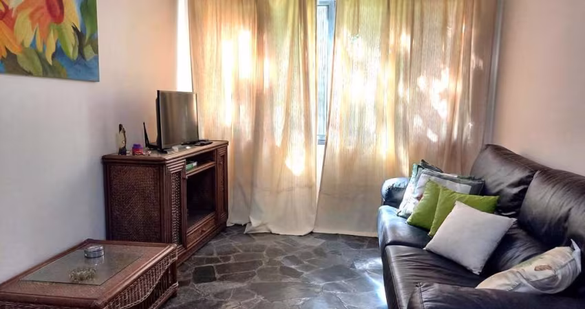 Apartamento para Venda em Guarujá, Praia da Enseada, 2 dormitórios, 1 suíte, 2 banheiros, 1 vaga