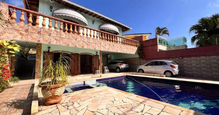 Casa para Venda em Guarujá, Praia da Enseada, 4 dormitórios, 4 suítes, 3 banheiros, 3 vagas