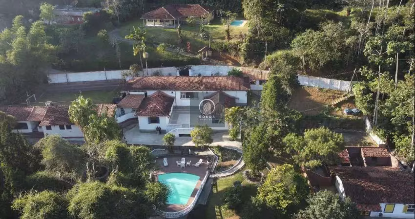 Casa com 5 quartos à venda no Green Valleiy, Teresópolis 