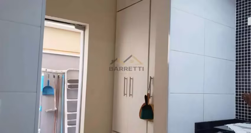 sobrado á venda com 154 m&#178;, venda com 3 dormitorios sendo uma suite, garagem para 2 carros.