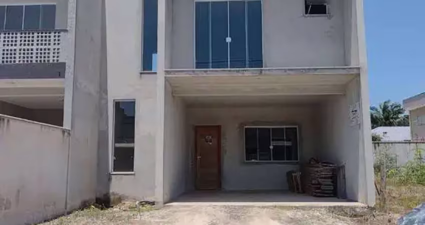 Sobrado com 3 dormitórios à venda, 166 m² por r$ 580.000,00 - paese - itapoá/sc