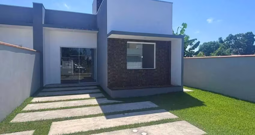 Casa com 3 dormitórios à venda, 74 m² por R$ 369.000 - Itapoá - Itapoá/SC