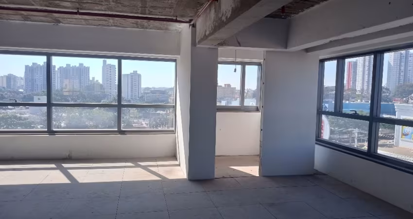 IMÓVEL COMERCIAL PARA ALUGAR COM 260 M² E 04 VAGAS DE GARAGEM NA AVENIDA JOSÉ MUNIA