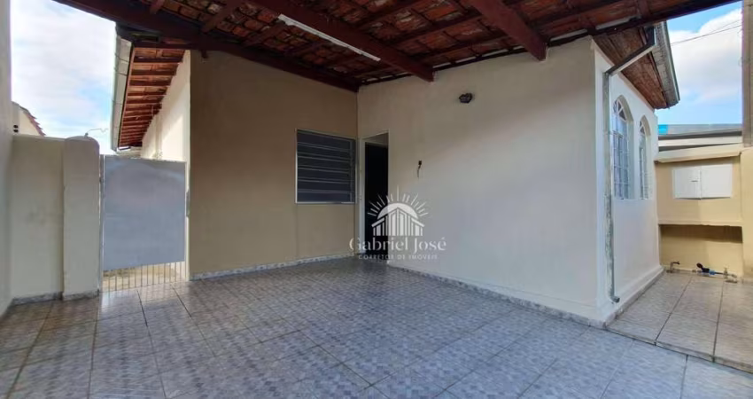 Casa com 3 dormitórios à venda, 75 m² por R$ 320.000,00 - Parque São Francisco - Guaratinguetá/SP