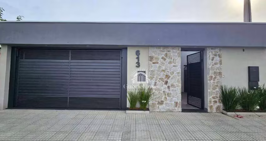 Casa com 03 dormitórios e área gourmet no parque residencial beira rio i – guaratinguetá/sp