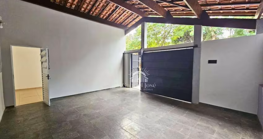 Casa com 03 dormitórios e ponto comercial no parque são francisco – guaratinguetá/sp
