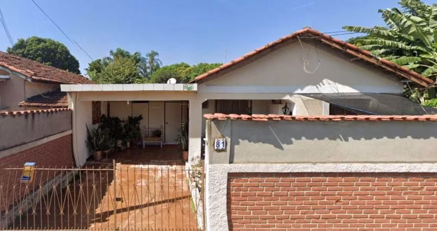 Casa em Área de 1.120 m² - Moreira César - Pindamonhangaba - SP