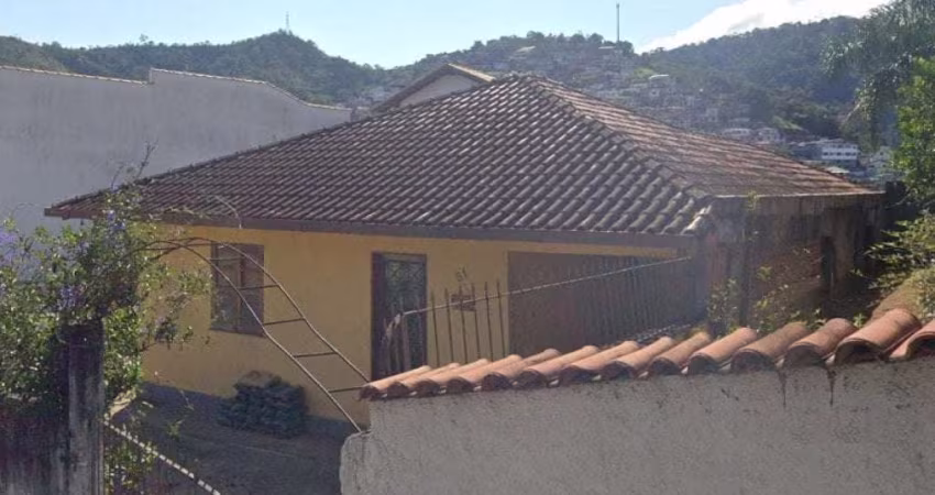 Casa 57 m² - Barra do Imbuí - Teresópolis - RJ