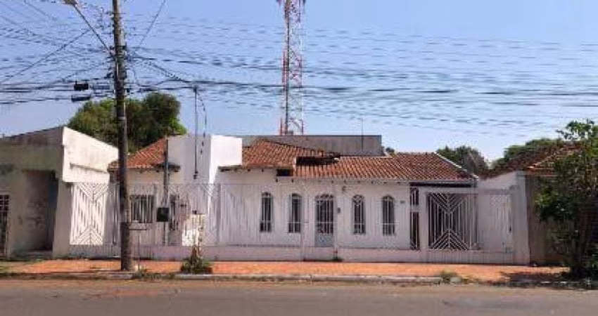 Casa 223 m² - Vila Taveirópolis - Campo Grande - MS