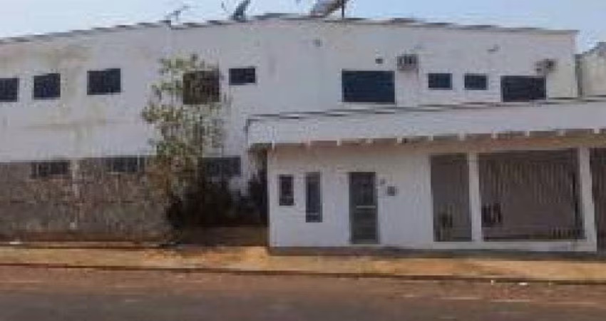 Casa 242 m² - Vila Birigui - Rondonópolis - MT