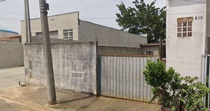Casa em Terreno de 250 m² - Residencial Estoril - Taubaté - SP