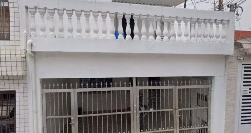 Casa à venda na Rua Ministro Morvan Dias de Figueiredo, 62, Cerâmica, São Caetano do Sul