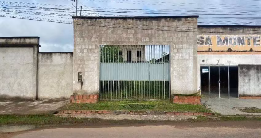 Casa à venda na Rua 21 de Dezembro, 428, Nair Araujo, Feijó