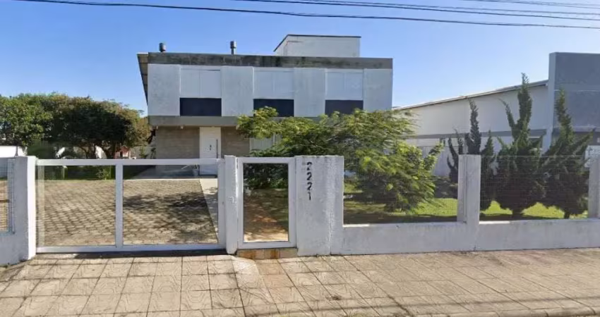 Casa à venda na Rua Rio das Contas, 2221, Centro, Xangri-Lá