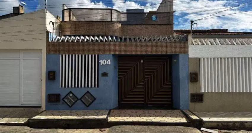 Casa à venda na Rua Raymundo Alves De Carvalho, 104, São José, Lagarto