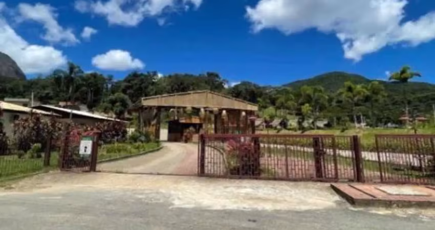 Terreno 1.050 m² - teresópolis-rj - estrada santa rita - (internamente rua 'e') - unidade 23 da qd. iv - colônia fazenda alpina