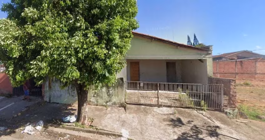 Casa à venda na Rua Independência, 1148, Labienópolis, Garça