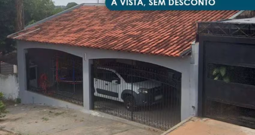 Casa à venda na Rua Henrique Dias, 526, Palmital, Marília