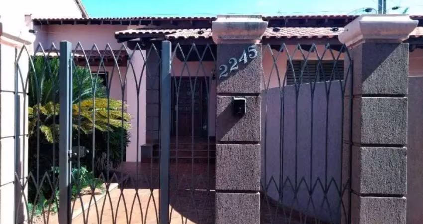 Casa à venda na Rua João Vicente Ferreira, 2245, Vila Planalto, Dourados