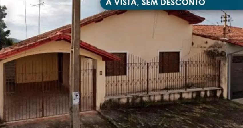 Casa à venda na Rua Tenente Manoel Torres de Aquino, 63, Jardim Esplanada, Pouso Alegre