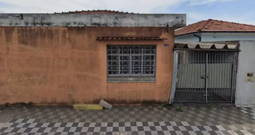 Casa à venda na Avenida São João, 458, São João, Jacareí