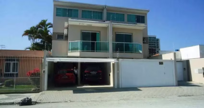Casa com 4 quartos à venda na Rua Manoel Bonifácio, 486, Centro Histórico, Paranaguá