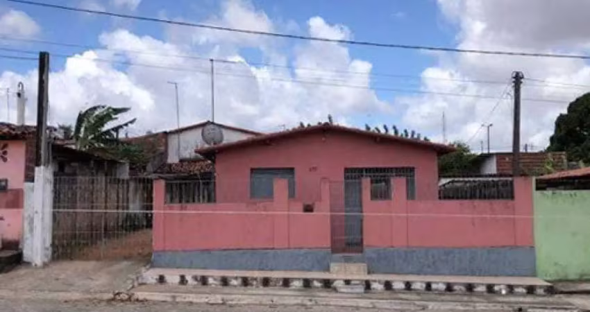 Casa com 2 quartos à venda na Rua Prefeito Manoel Pereira dos Santos, 420, Centro, Ceará-Mirim