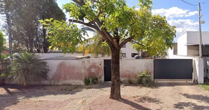 Casa à venda na Rua das Amoreiras, 414, Jardim Jacarandás, Sinop