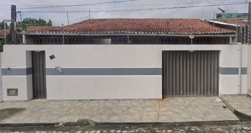 Casa com 2 quartos à venda na Rua Adjair Gonçalo da Rocha, 35, Rosa dos Ventos, Parnamirim