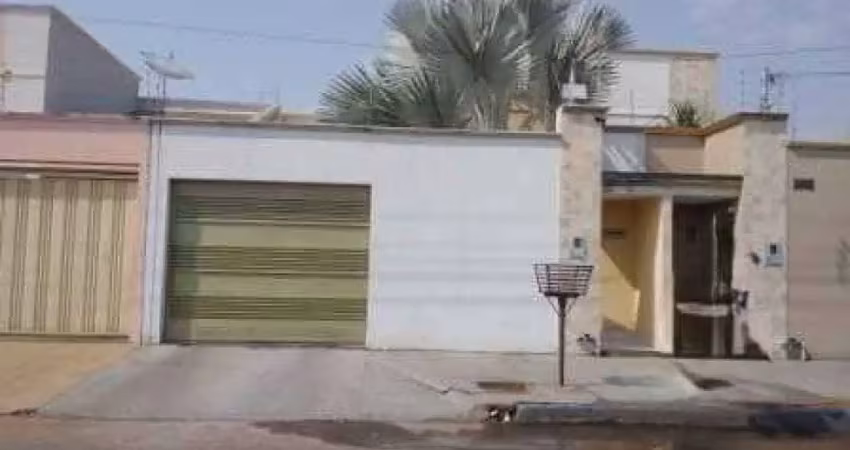 Casa com 3 quartos à venda na Rua Mário de Godoy, 232, Parque Real, Caldas Novas
