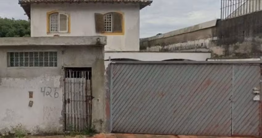 Casa à venda na Rua Panônia, 426, Jardim Colombo, São Paulo