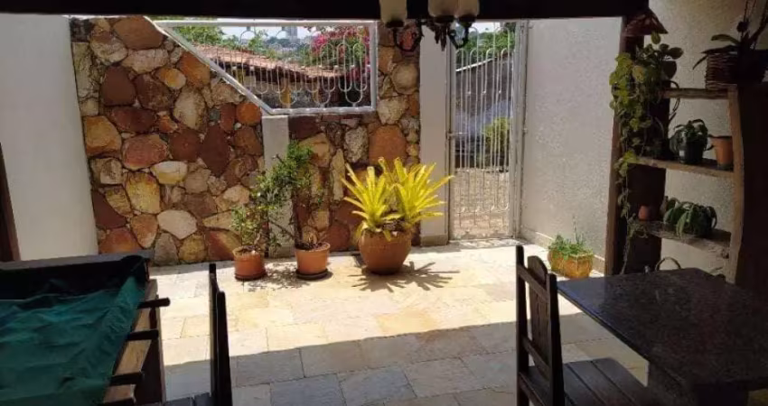 Casa com 3 quartos à venda na Rua 110, 213, Setor Sul, Goiânia