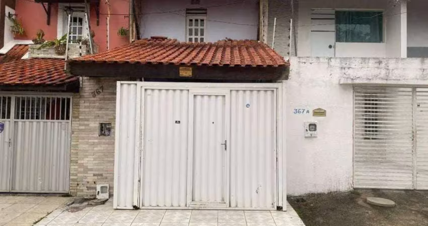 Casa com 2 quartos à venda na Rua José Soares de Santana, 367, Catolé, Campina Grande
