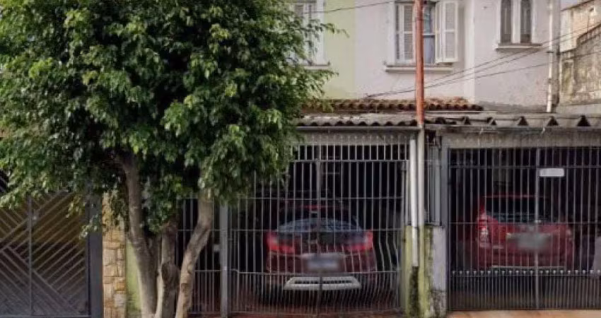 Casa à venda na Rua Silveira da Mota, 429, Cambuci, São Paulo