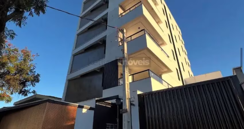 Apartamentos com 1 suíte +2 dorm a poucos metros do colegio bonja