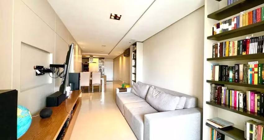 Apartamento à venda no centro, 3 quartos e 3 vagas em florianópolis/sc.