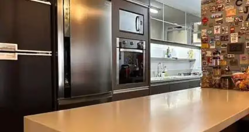 Apartamento semi mobiliado à Venda no Itacorubi - 3 Quartos e 2 vagas de garagens