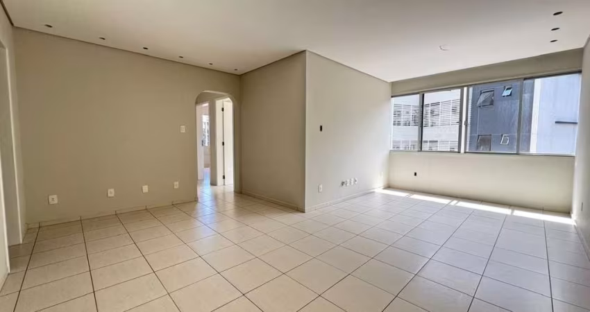 Apartamento à Venda no Centro de Florianópolis/SC