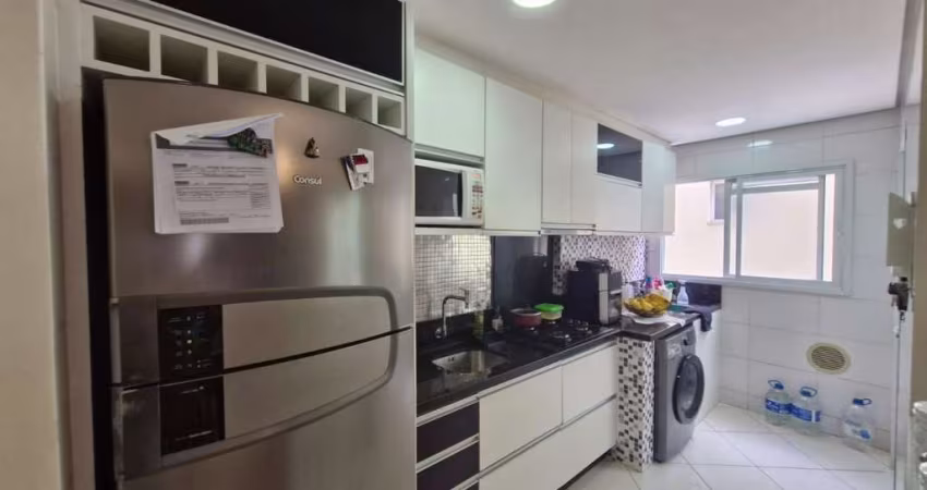 Apartamento de 2 quartos com sacada à venda em Palhoça/SC