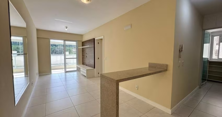 Apartamento à Venda com 3 Quartos, no Plaza España, Itacorubi.