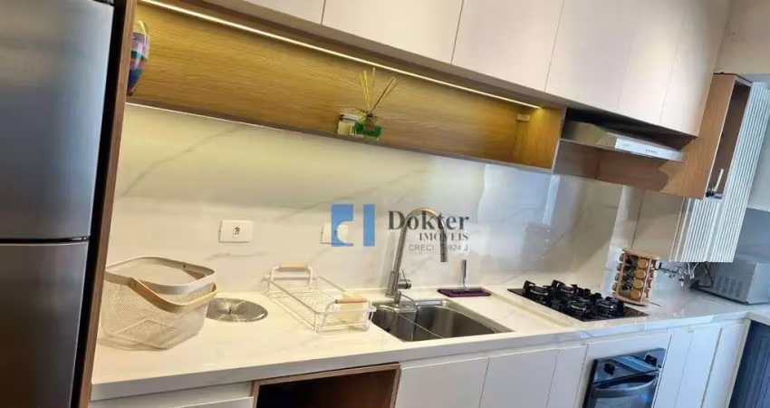 Apartamento em estado de novo em excelente localização na freguesia do ó.  2 dormitórios (1 suite), 49m² e vaga de garagem coberta.