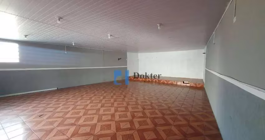 Excelente salão comercial com aproximadamente 130m², amplo e muito bem distribuído, ideal para diversos tipos de negócios