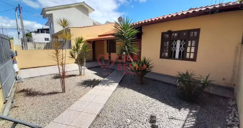 Prox a beira mar  - 4 dorms - semi mobiliada - garagem para 2 carros