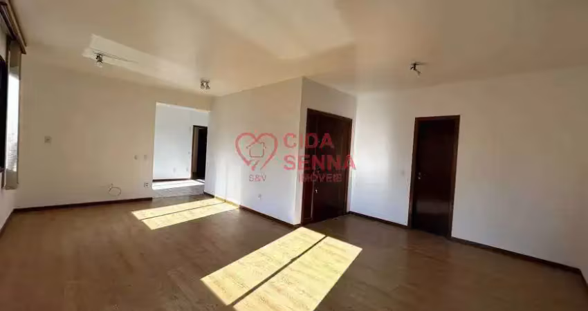DESOCUPADO - SACADA  C/ CHURRAS - ANDAR ALTO - DEP. EMPREGDA  - 2 VAGAS