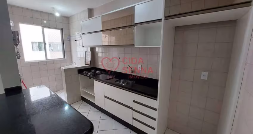 Andar alto - sacada - cozinha planejada - cooktop - elevador - gar livre.
