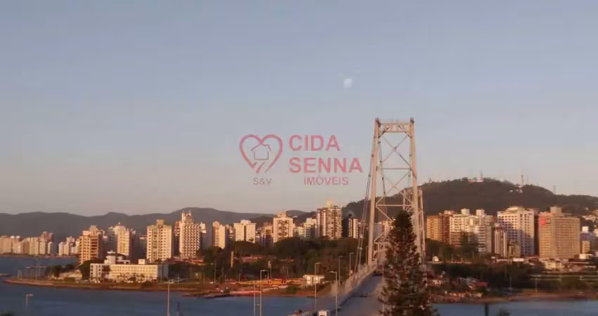 Ao lado ponte hercílio luz - sacada - 2 suítes - elevador -  vaga livre